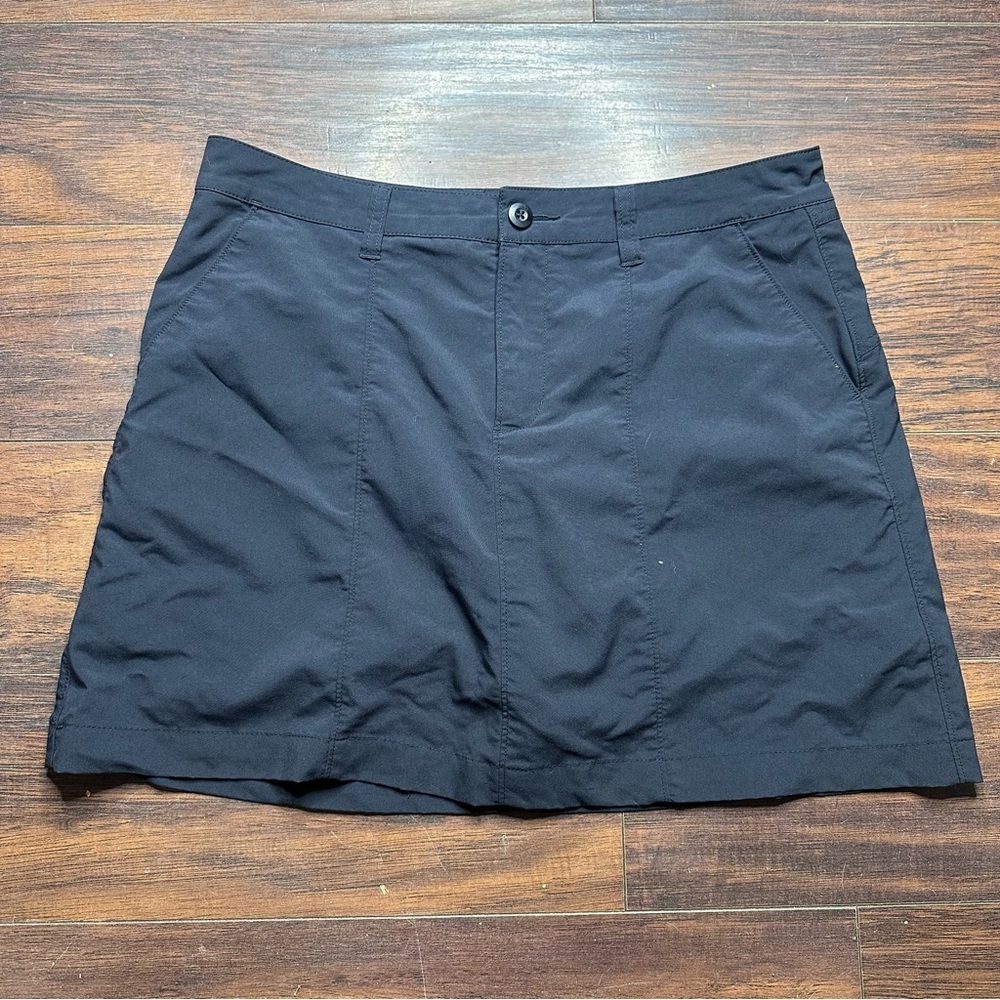Patagonia Black Women's Skort - Picture 2 of 5